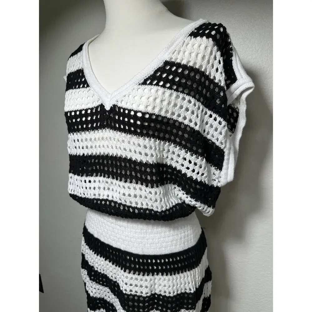 DKNY Beachwear Crochet Cover Up Dress Black White Striped Size S - Picture 3 of 6
